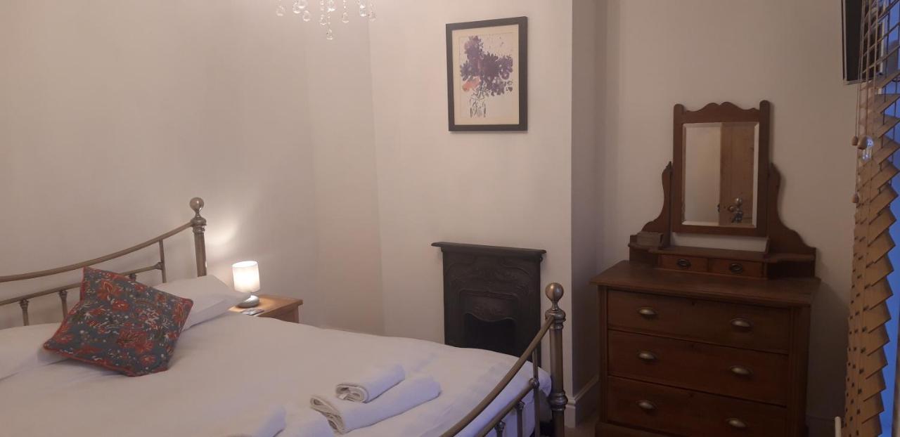 Bodhi Tree Cottage - Grove Road Cottages Stratford-upon-Avon Ngoại thất bức ảnh