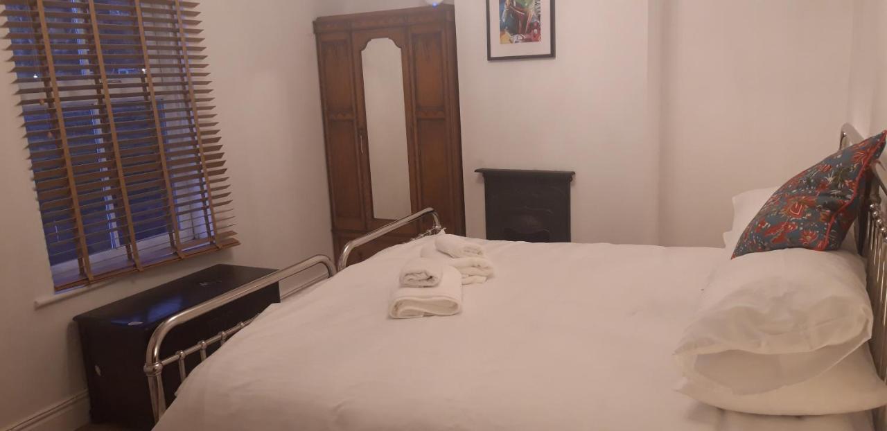 Bodhi Tree Cottage - Grove Road Cottages Stratford-upon-Avon Ngoại thất bức ảnh