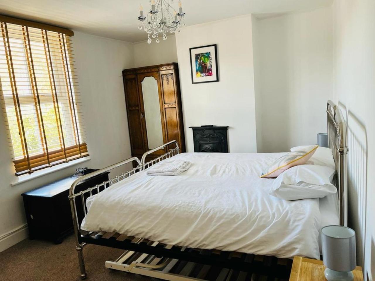 Bodhi Tree Cottage - Grove Road Cottages Stratford-upon-Avon Ngoại thất bức ảnh